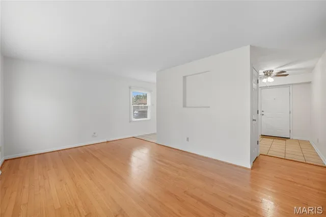 $184,900 | 1090 St Joseph Street, Florissant, MO 63031