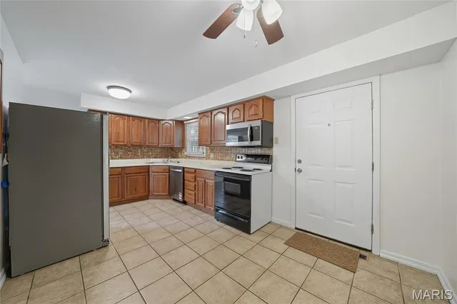 $184,900 | 1090 St Joseph Street, Florissant, MO 63031