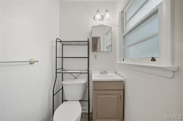 $184,900 | 1090 St Joseph Street, Florissant, MO 63031