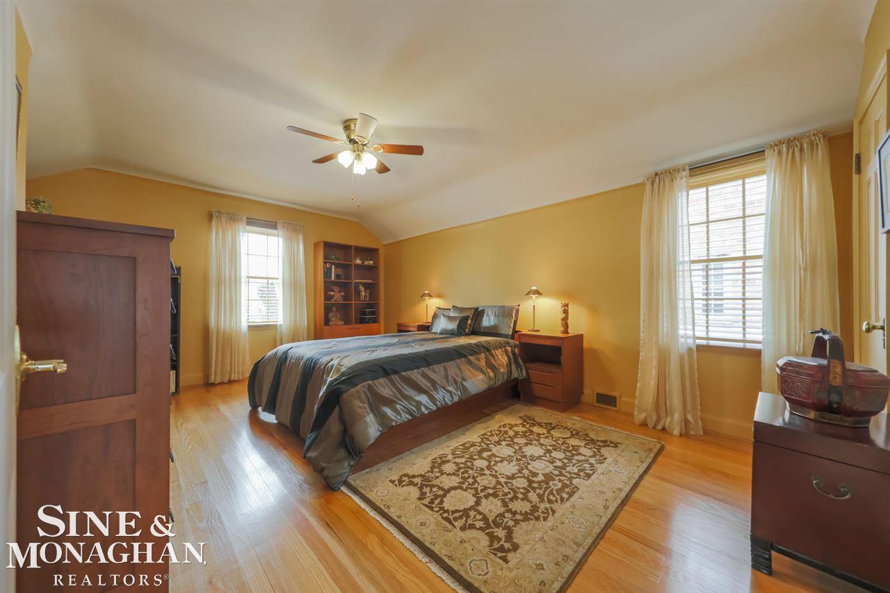 318 Fisher Road Grosse Pointe Farms, MI 48230 - Photo 31 of 43