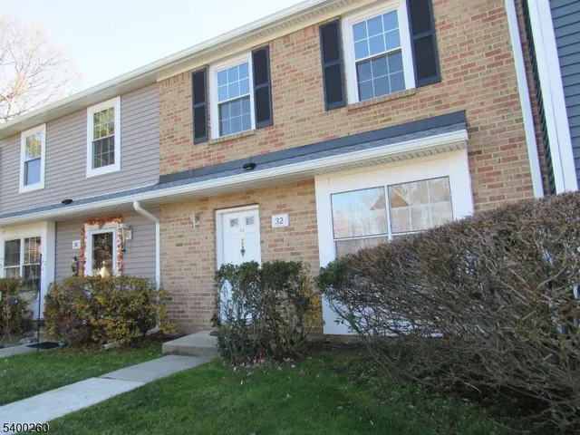$409,000 | 32 Lafayette Court, North Brunswick, NJ 08902