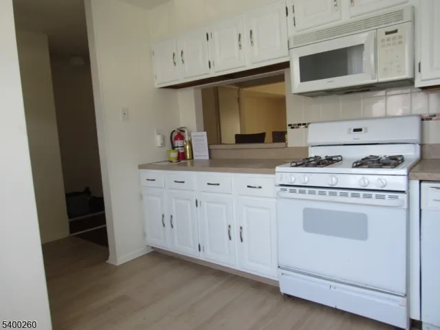 $409,000 | 32 Lafayette Court, North Brunswick, NJ 08902