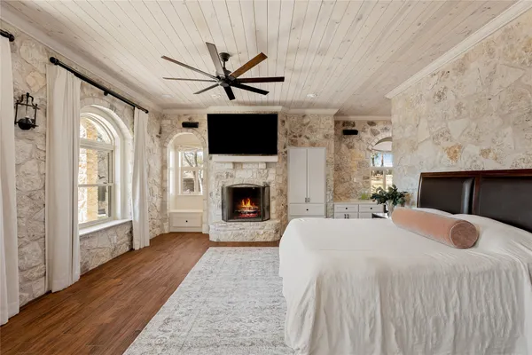 $4,490,000 | 1450 Los Escondidos, Marble Falls, TX 78654