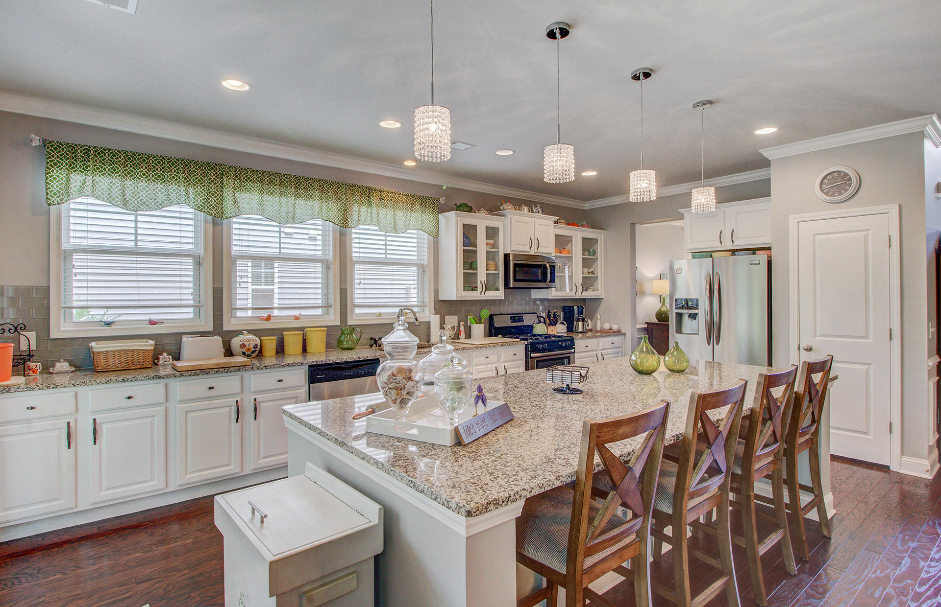 614 Kilarney Road Summerville, SC 29483 - Photo 12 of 39 14