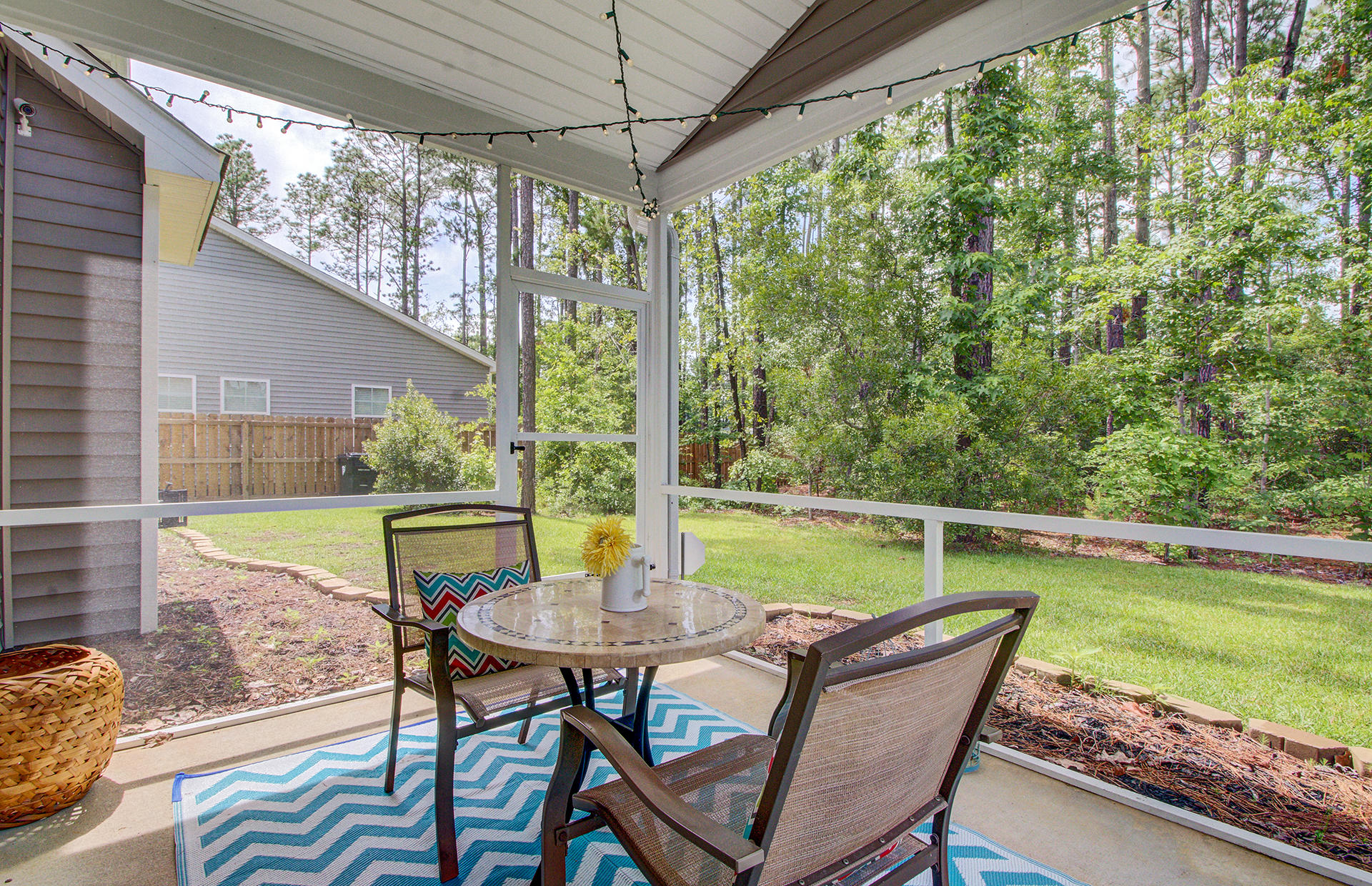 614 Kilarney Road Summerville, SC 29483 - Photo 35 of 39 17