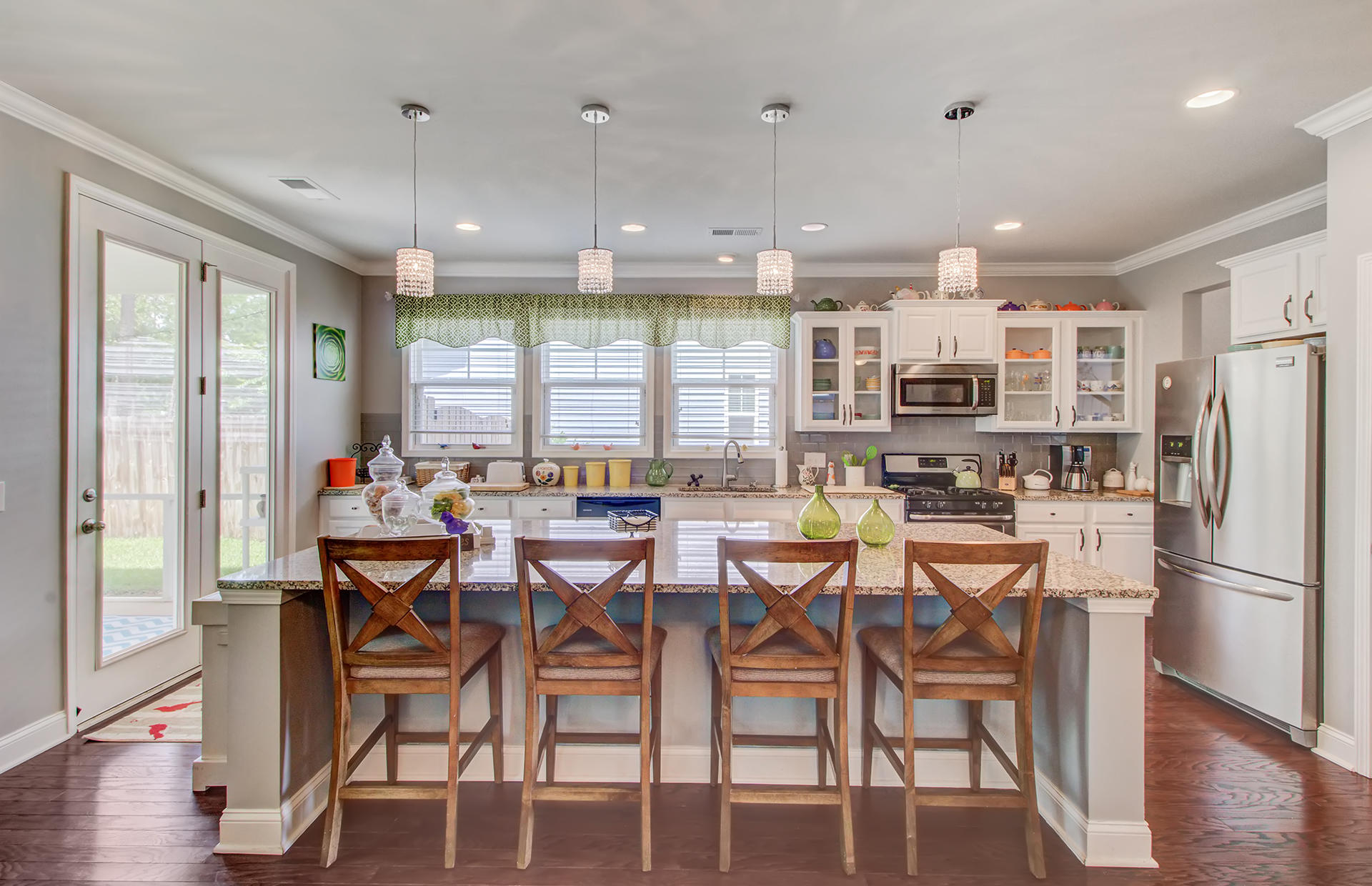 614 Kilarney Road Summerville, SC 29483 - Photo 10 of 39 12