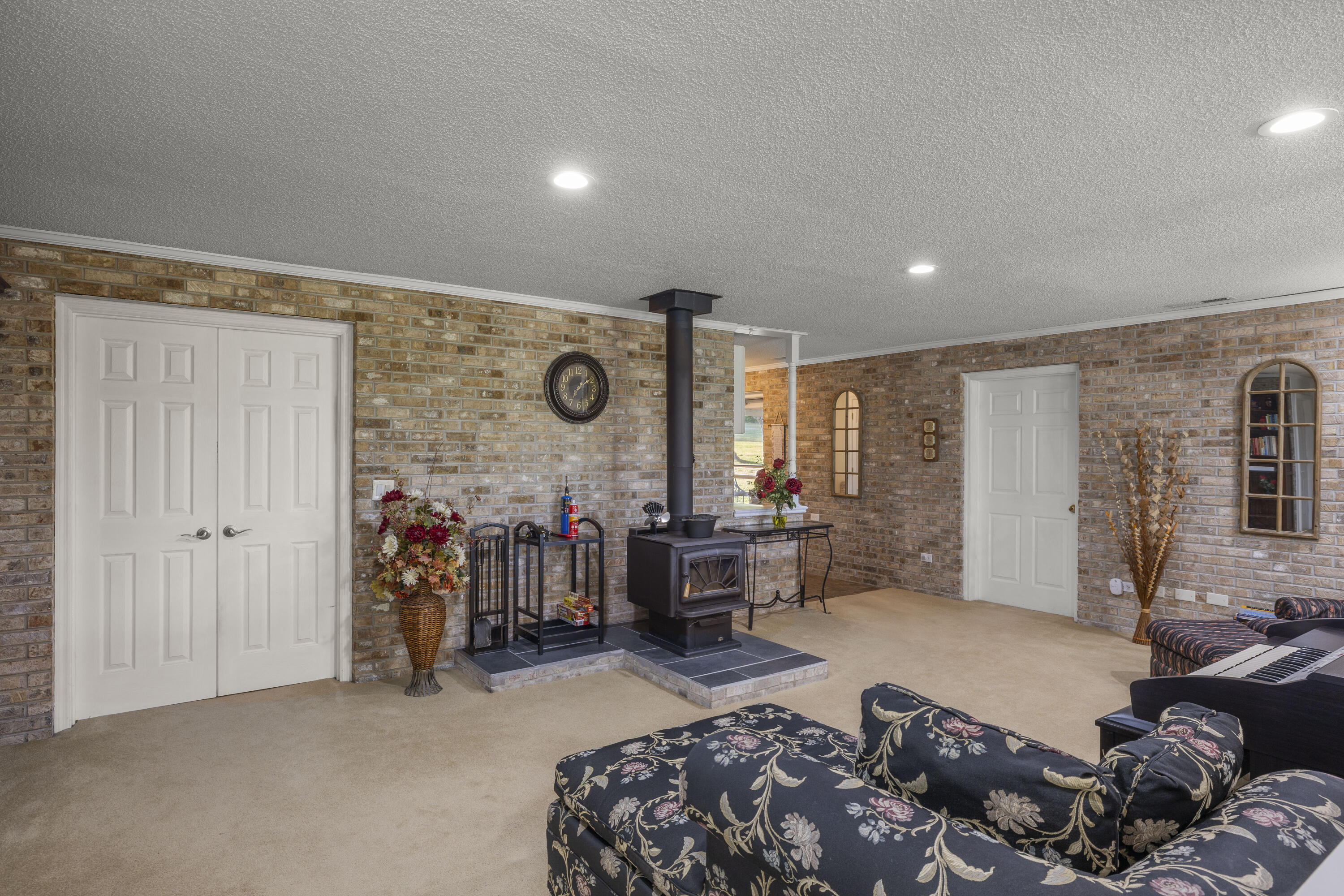 525 Ob Davis Road Delano, TN 37325 - Photo 14 of 41 2nd Living Room
