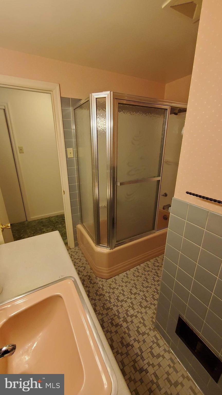2970 East Prospect Road York, PA 17402 - Photo 18 of 37 Gallery Image 18