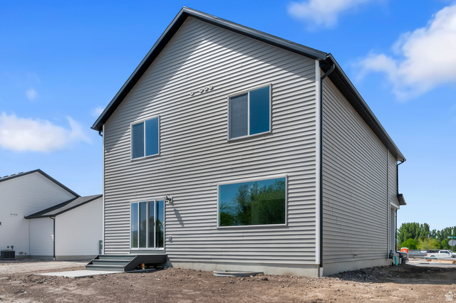 2832 North 710 West, Unit 12 Logan, UT 84321 - Photo 4 of 23
