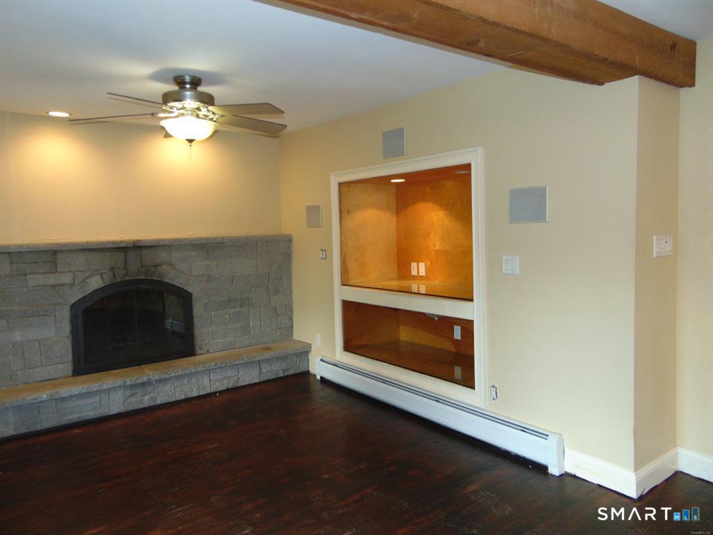 446 Fall Mountain Road Bristol, CT 06010 - Photo 17 of 27
