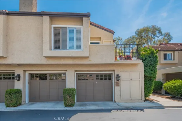 $5,250 | 333 Stanford Court, Unit 30, Irvine, CA 92612