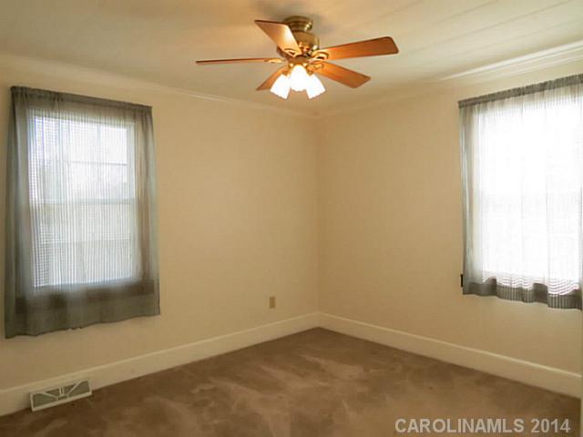 1011 Pinckney Road Chester, SC 29706 - Photo 13 of 16