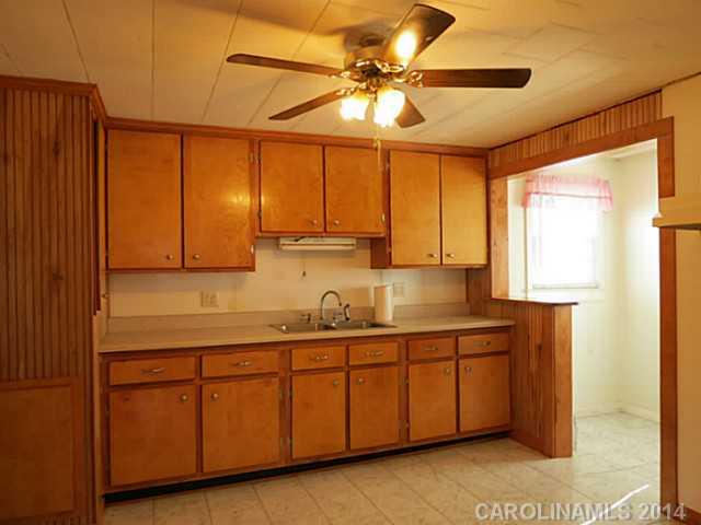 1011 Pinckney Road Chester, SC 29706 - Photo 7 of 16