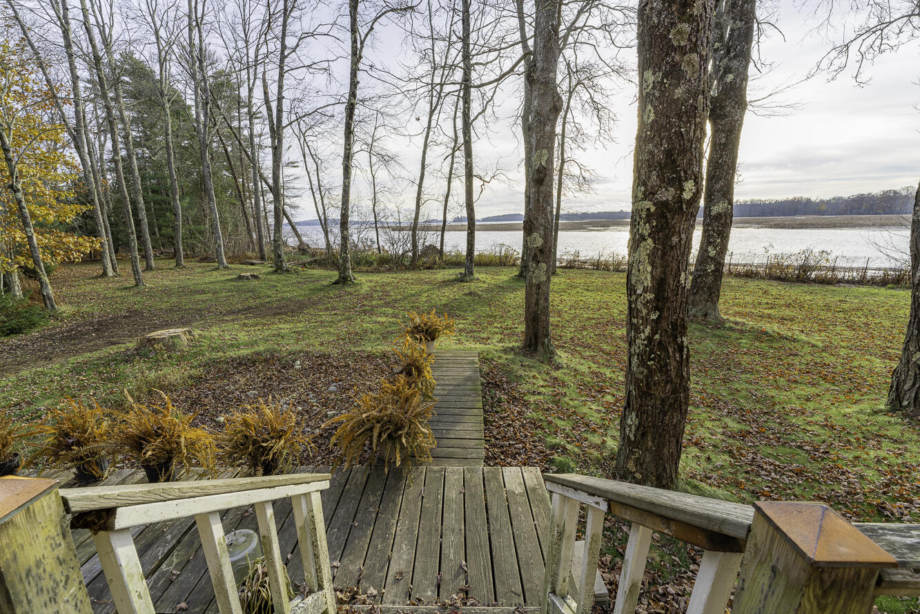431 Browns Point Road Bowdoinham, ME 04008 - Photo 9 of 51 431 browns point-17