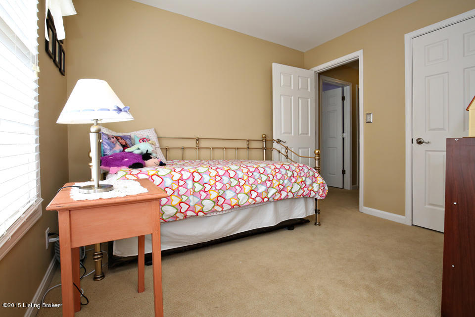 12407 Kirkham Road Louisville, KY 40299 - Photo 41 of 48 Bedroom