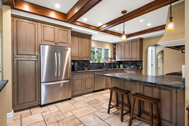 $5,000 | 2023-2027 West 108th Place, Chicago, IL 60643