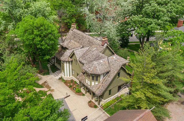 $5,000 | 2023-2027 West 108th Place, Chicago, IL 60643