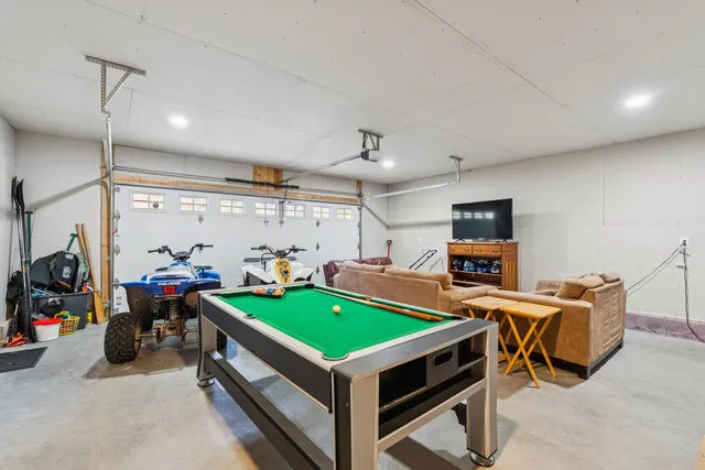 $515,000 | 17 Wakefield Road, Brownfield, ME 04010