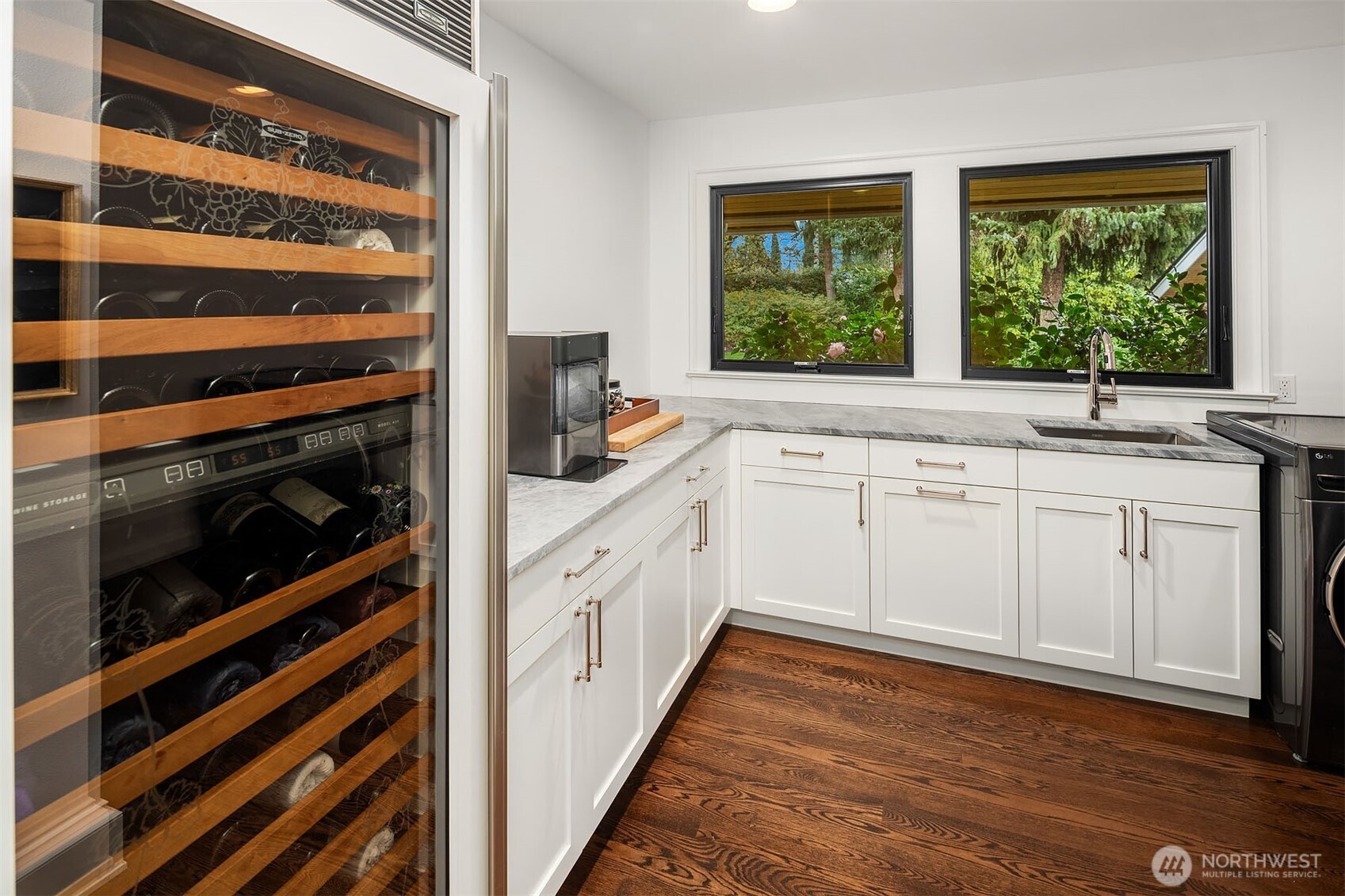 1601 Evergreen Point Road Medina, WA 98039 - Photo 27 of 40