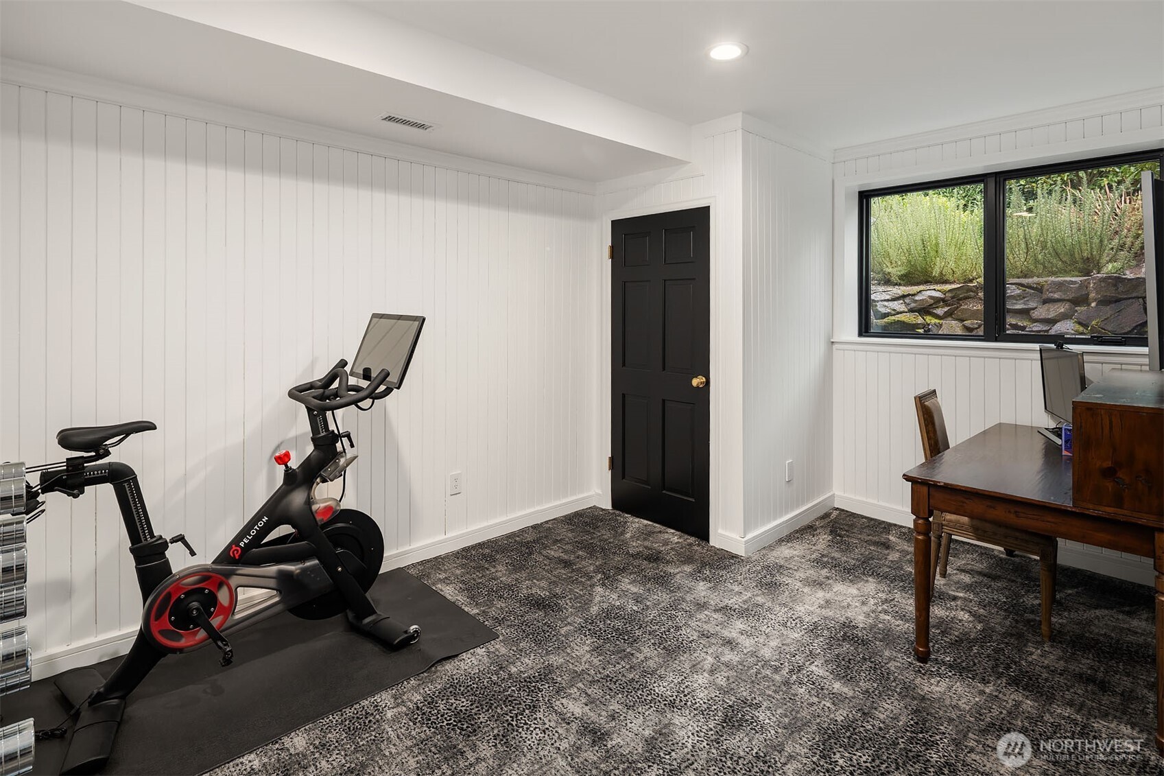 1601 Evergreen Point Road Medina, WA 98039 - Photo 32 of 40 a view of a room with gym equipment