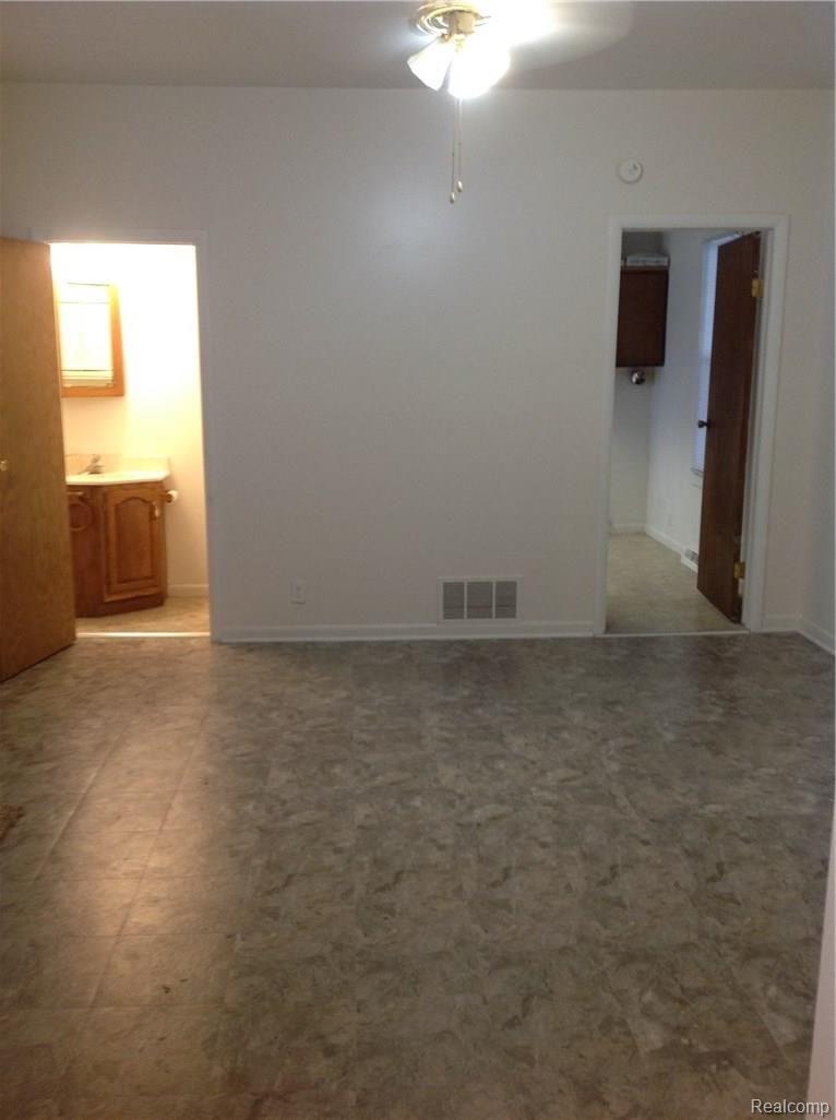 5508 Pointe Tremble Road Algonac, MI 48001 - Photo 18 of 58 Photo Dec 03, 12 59 33 PM.jpg