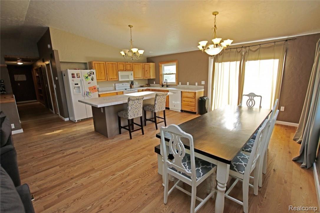 3818 Mels Road Metamora, MI 48455 - Photo 24 of 53 24) Open Kitchen.jpg