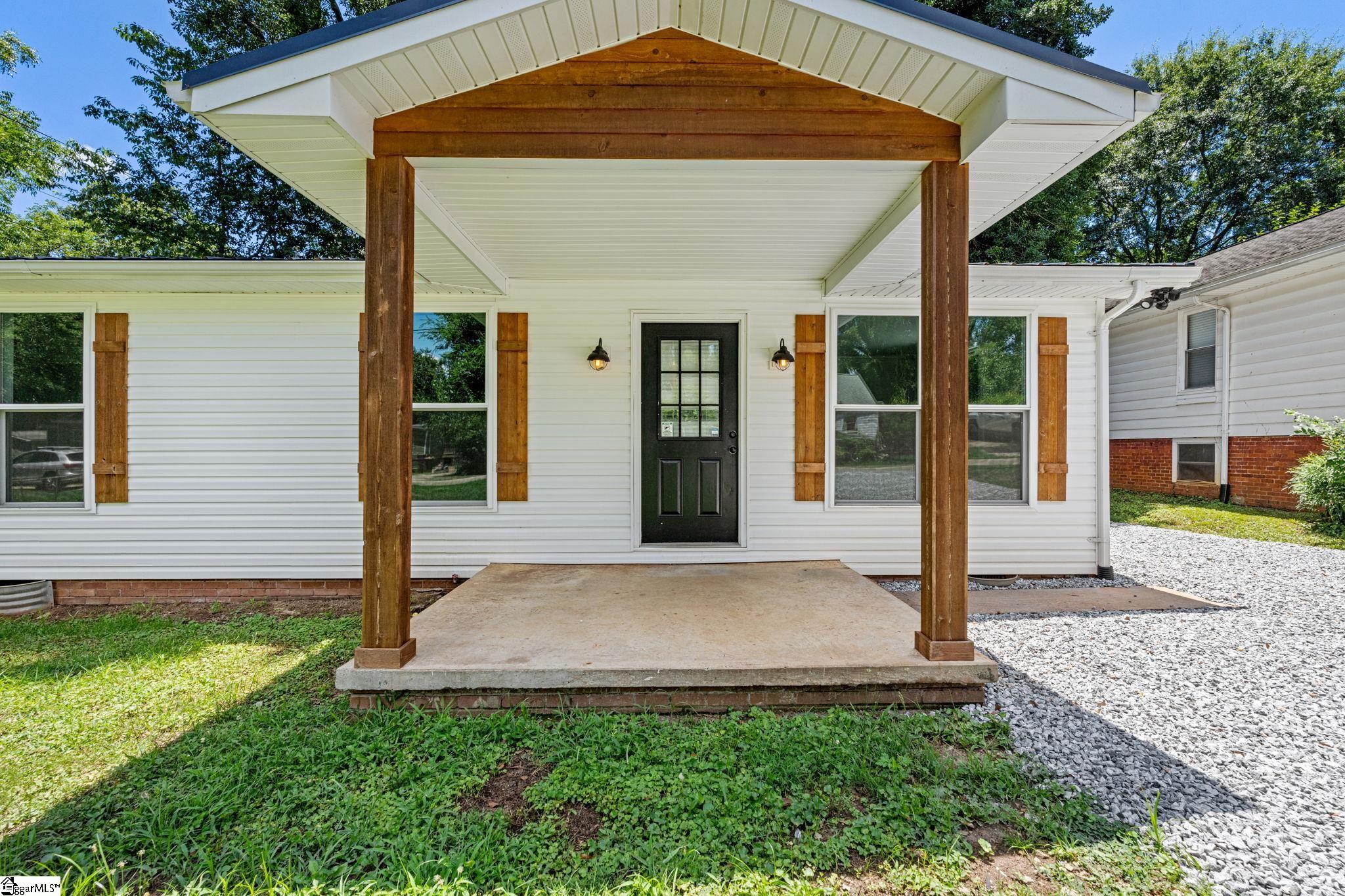 12 Hudson Street Greenville, SC 29609 - Photo 7 of 31