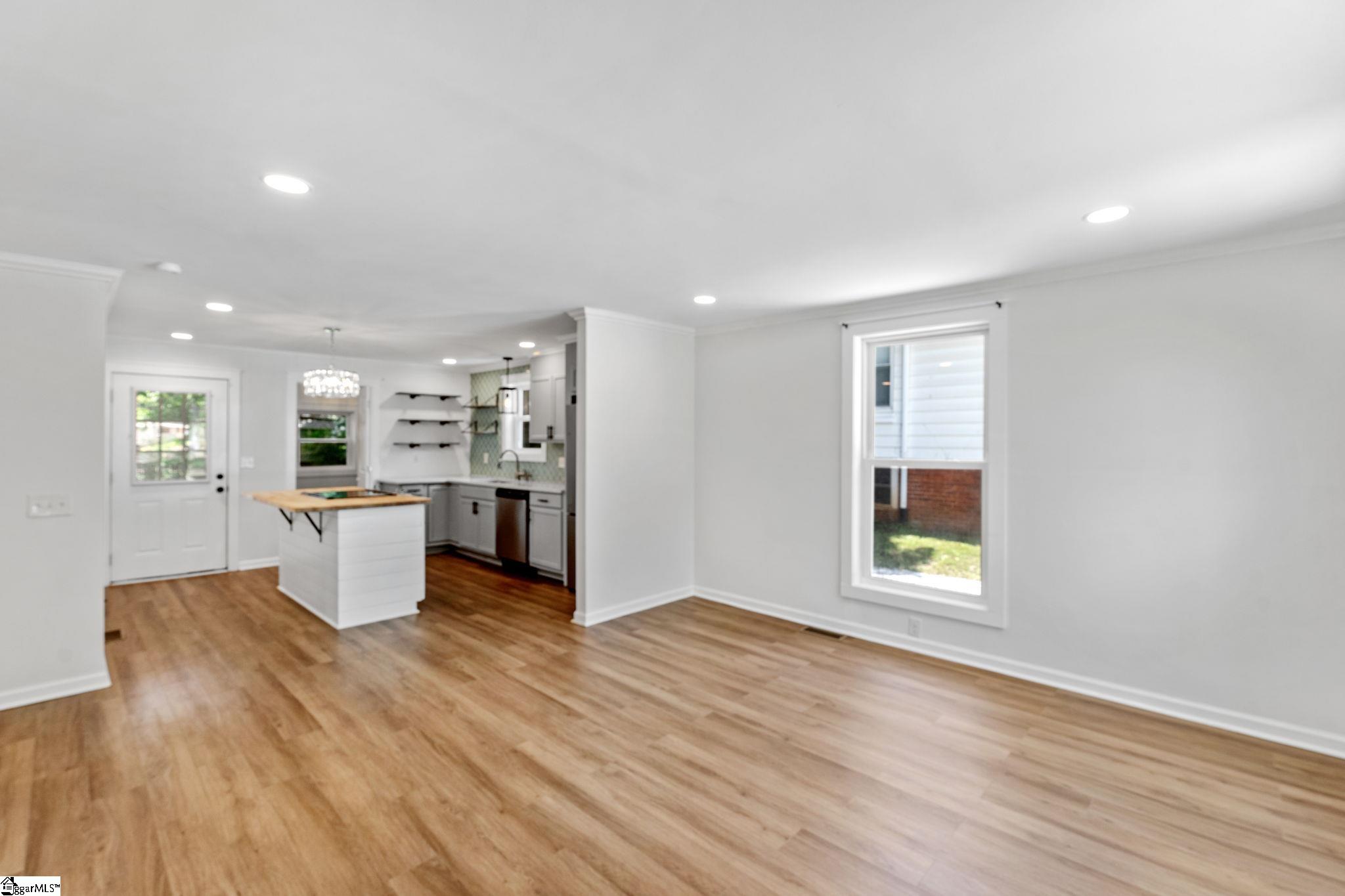 12 Hudson Street Greenville, SC 29609 - Photo 9 of 31