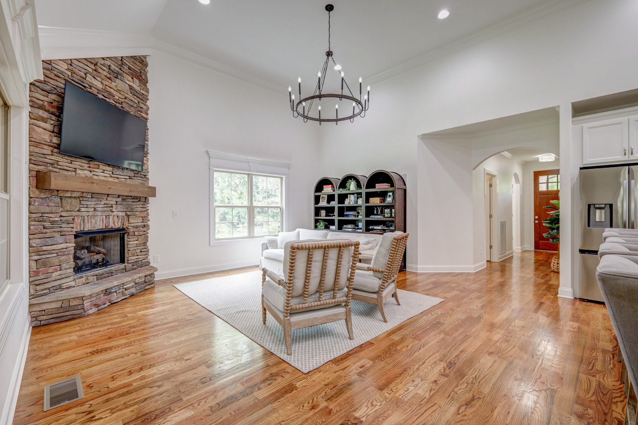 7045 Salmon Run Spring Hill, TN 37174 - Photo 5 of 37