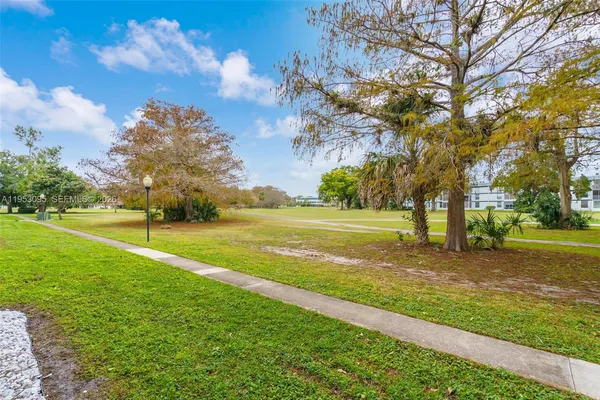 $185,000 | 8411 Lagos De Campo Boulevard, Unit 110U, Tamarac, FL 33321