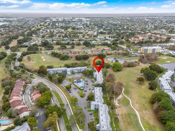 $185,000 | 8411 Lagos De Campo Boulevard, Unit 110U, Tamarac, FL 33321