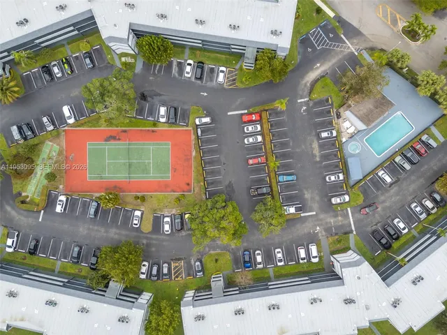 $185,000 | 8411 Lagos De Campo Boulevard, Unit 110U, Fort Lauderdale, FL 33321