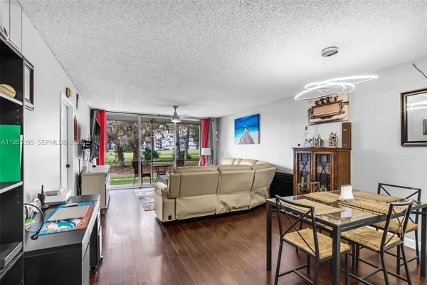 $185,000 | 8411 Lagos De Campo Boulevard, Unit 110U, Tamarac, FL 33321