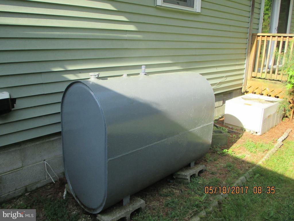 129 Worcester Road Stevensville, MD 21666 - Photo 4 of 15 exterior rear