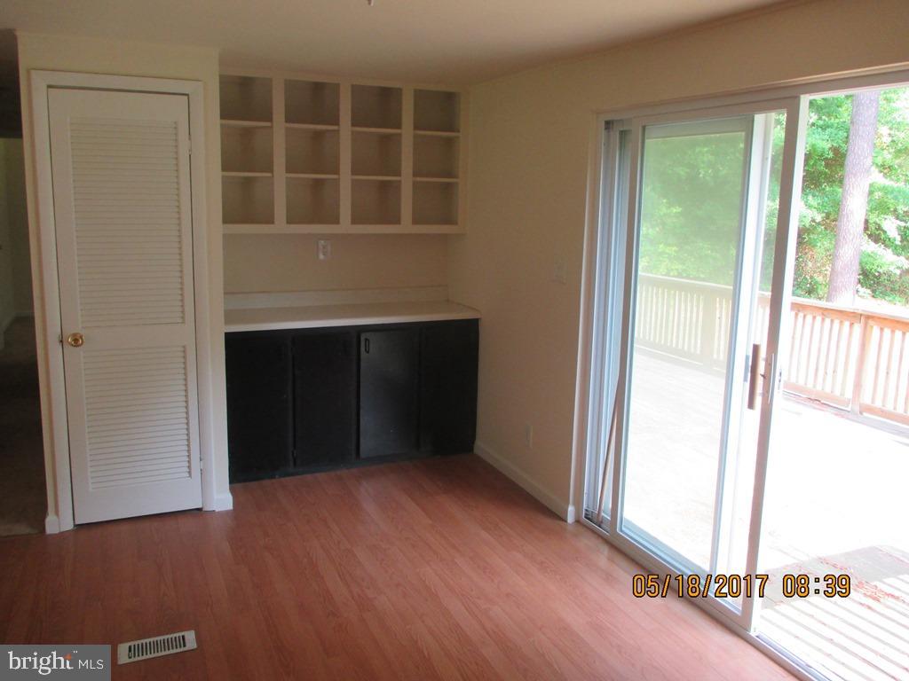129 Worcester Road Stevensville, MD 21666 - Photo 10 of 15 dining area