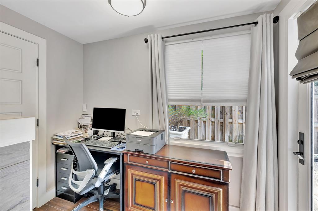 1163 Northeast 3rd Avenue Boca Raton, FL 33432 - Photo 20 of 34