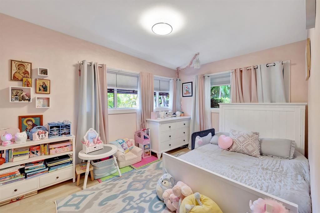 1163 Northeast 3rd Avenue Boca Raton, FL 33432 - Photo 21 of 34