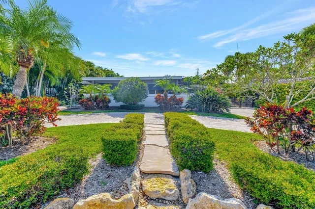 $1,899,974 | 1163 Northeast 3rd Avenue, Boca Raton, FL 33432