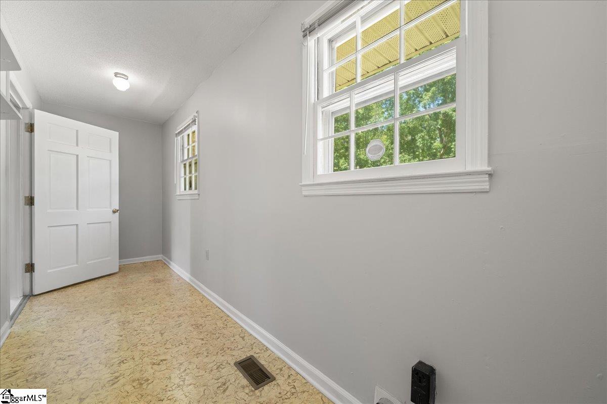 304 Shaw Road Honea Path, SC 29654 - Photo 27 of 39 Gallery Image 27