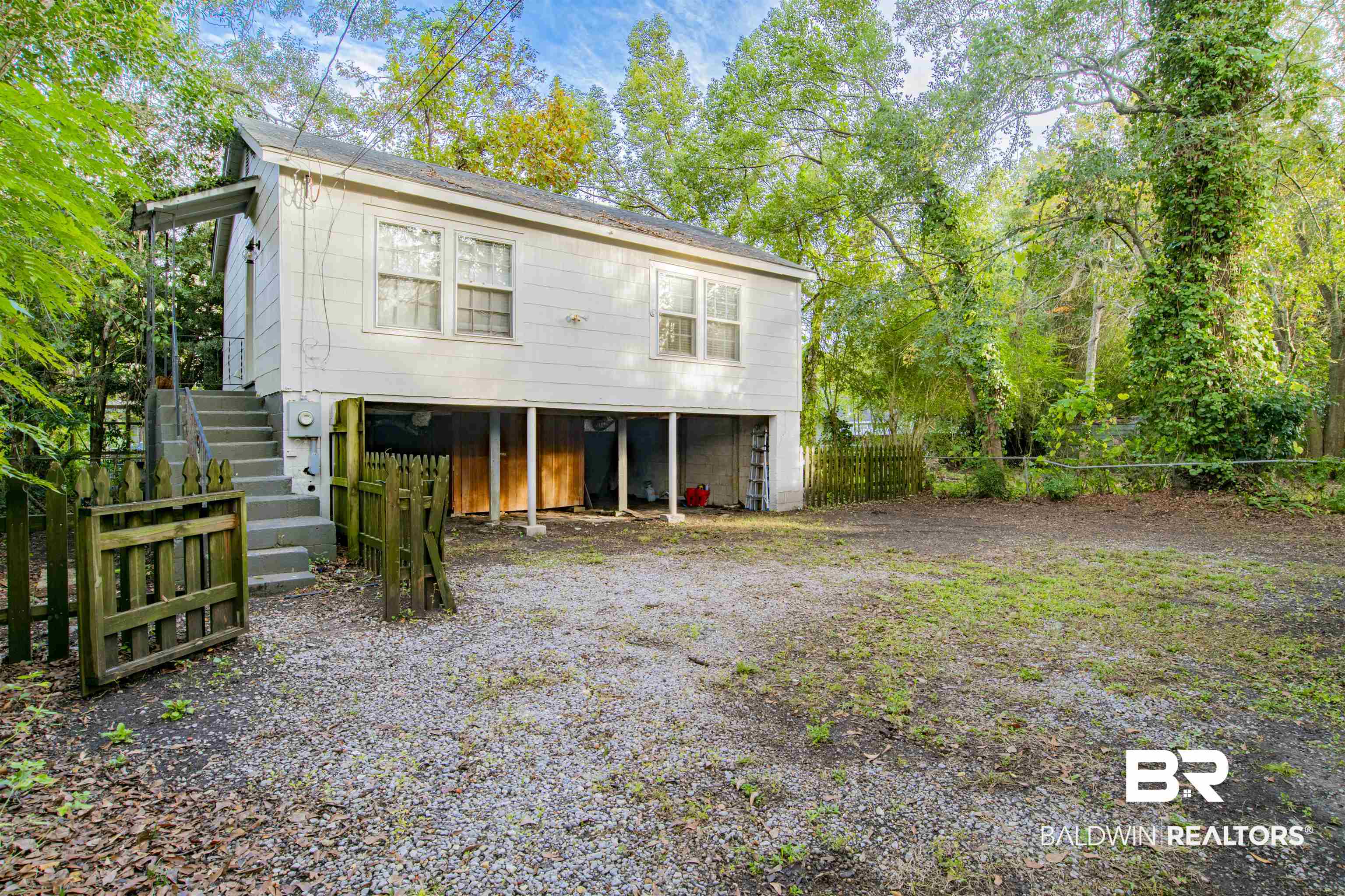11 Van Heuval Street Mobile, AL 36606 - Photo 6 of 33