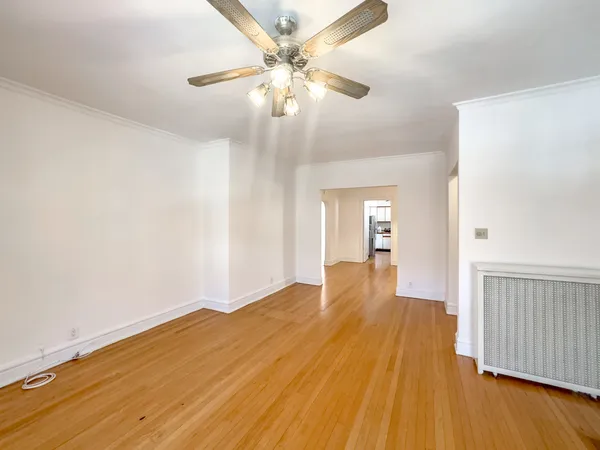 $2,600 | 6300 North Glenwood Avenue, Unit 2, Chicago, IL 60660