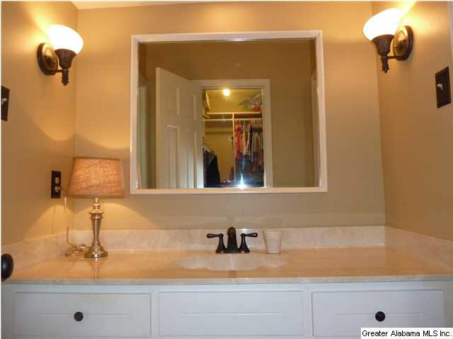 3645 Kingshill Road Birmingham, AL 35223 - Photo 20 of 32