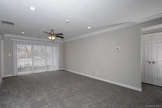 $3,680 | 135 Westwood Drive, Unit 149, Westbury, NY 11590