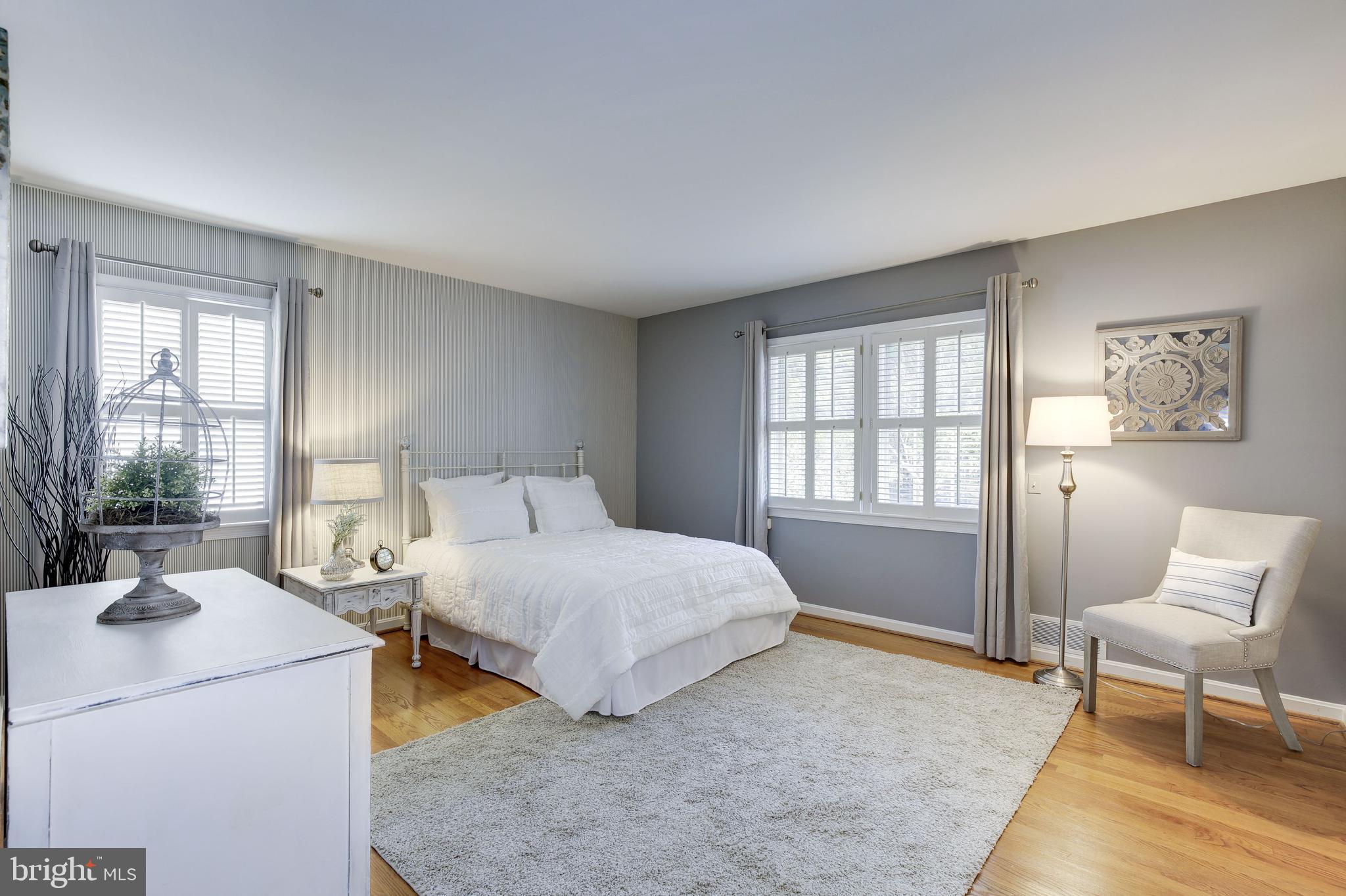 4709 River Road Bethesda, MD 20816 - Photo 28 of 52 Master Bedroom with Sitting area