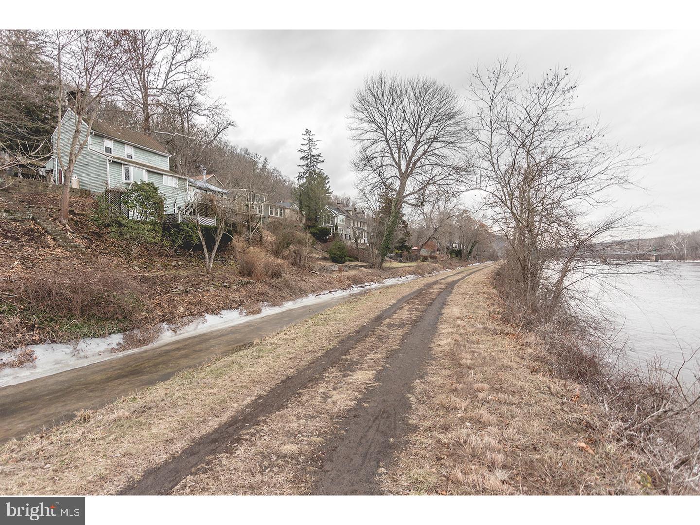 3641 River Road Lumberville, PA 18933 - Photo 3 of 23 Gallery Image 3