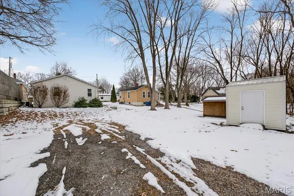 $120,000 | 1511 Laurel Street, Highland, IL 62249