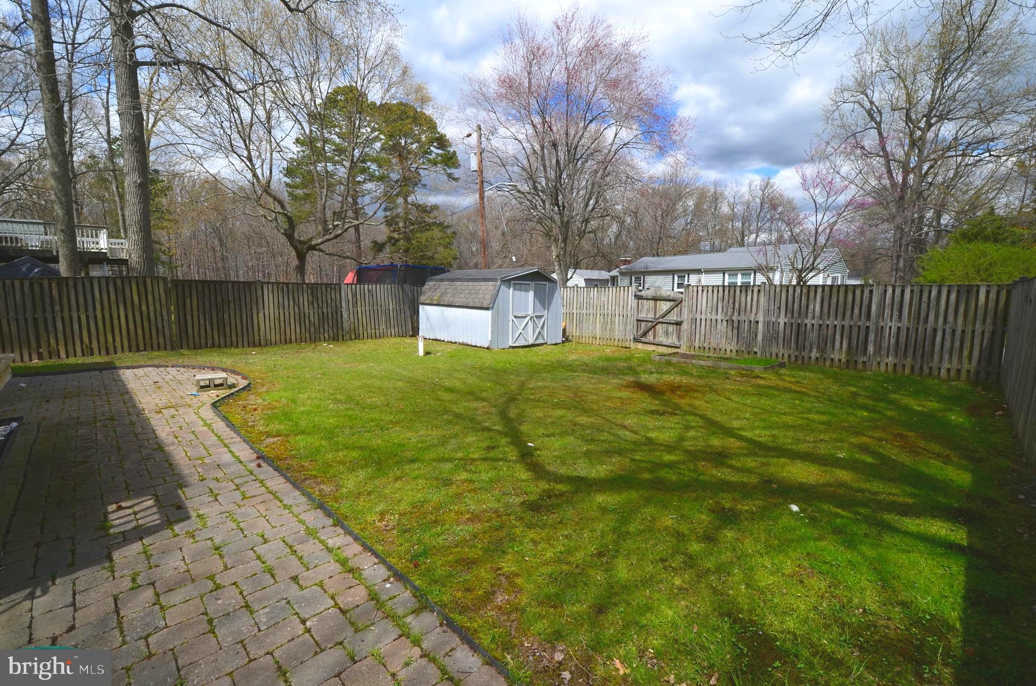 710 Tyler Point Road Deale, MD 20751 - Photo 29 of 50 Rear yard