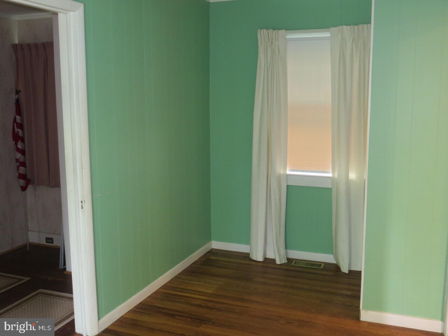 401 Gun Road Baltimore, MD 21227 - Photo 11 of 13 Gallery Image 11