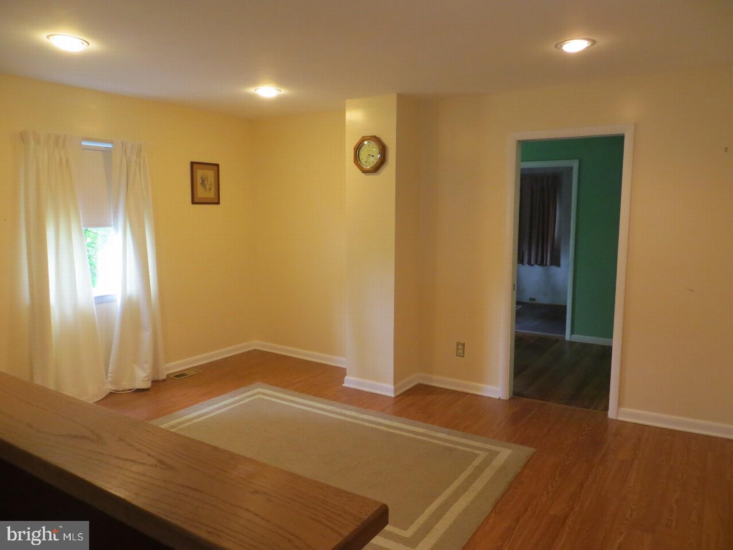 401 Gun Road Baltimore, MD 21227 - Photo 3 of 13 Gallery Image 3