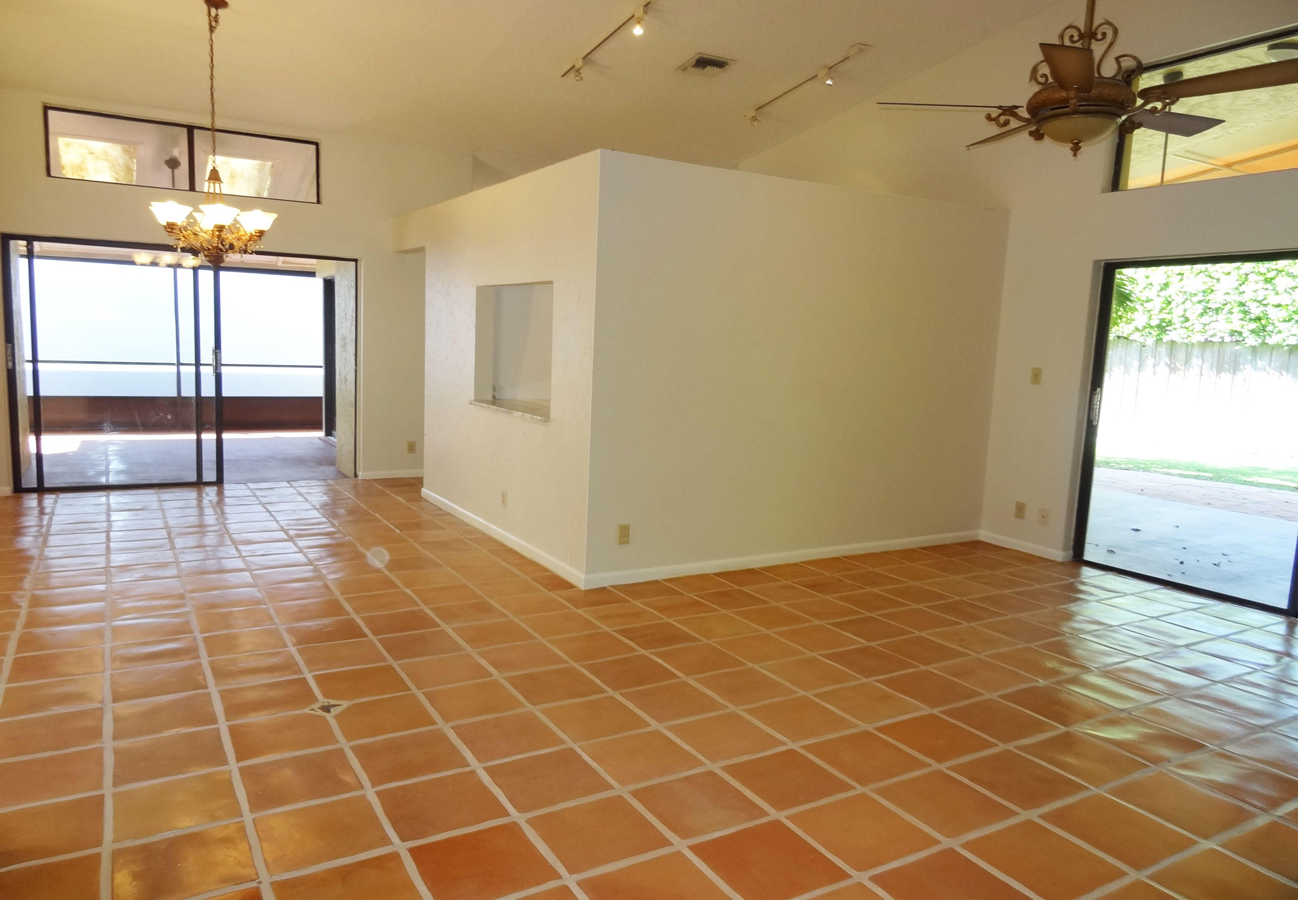 11661 Timberwood Road Boca Raton, FL 33428 - Photo 4 of 27 LIVING RM & DINING RM